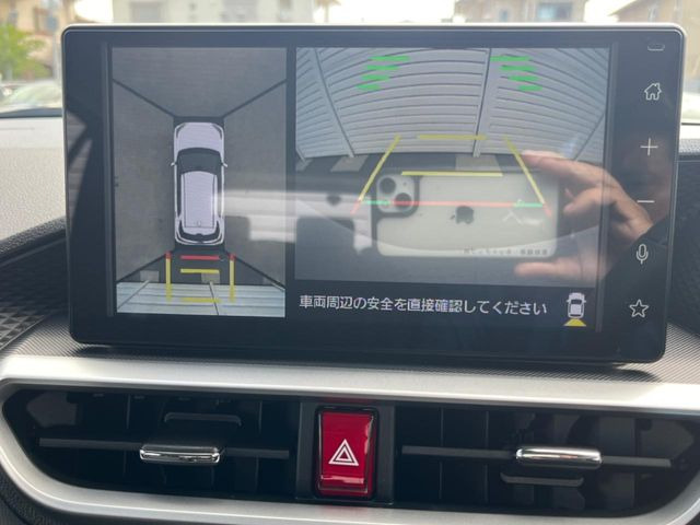 �y�p�m���}���j�^�[�z��p�̃J�����ɂ��A�ォ�猩���낵���悤�Ȏ��_��360�x�N���}�̎��͂��m�F���邱�Ƃ��ł��܂������p�������m�F���₷���A�����ꏊ�ł̐؂�Ԃ��⒓�Ԃ��X���[�Y�ɍs���܂��B