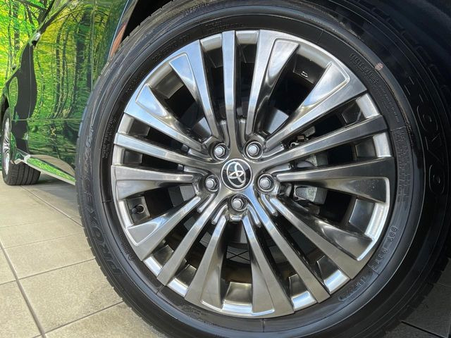 �y����19�C���`�A���~�z�C�[���z�O�ςɃ}�b�`���������A���~�z�C�[���𑕒����Ă���܂��B�e��ЊO�A���~�z�C�[����A�X�^�b�h���X�^�C�����戵�����Ă���܂��B���񂲑��k����������