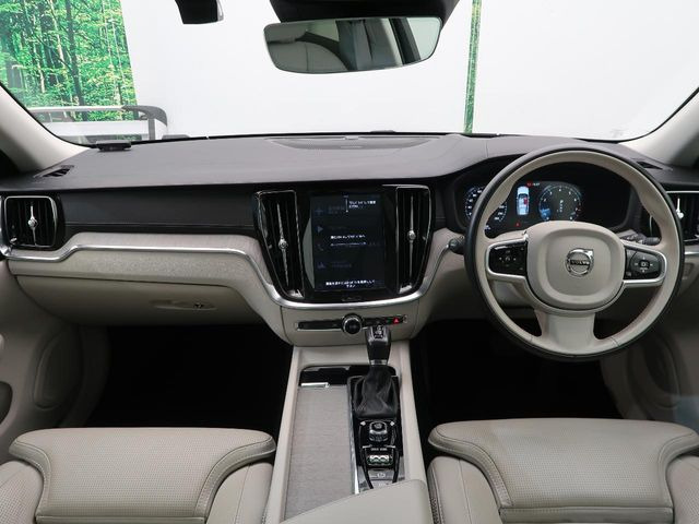 V60クロスカントリーT5 AWD プロ 4WD