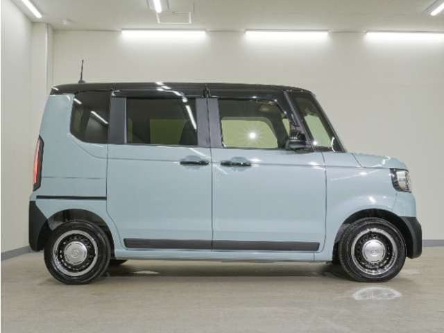 N-BOXジョイ ターボ 2トーン 4WD
