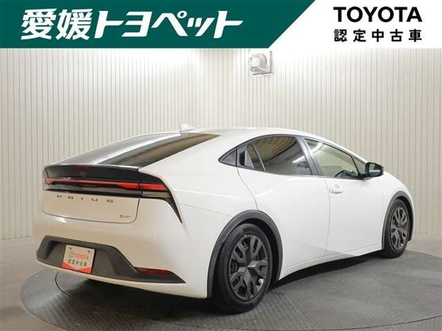 プリウス1.8 X