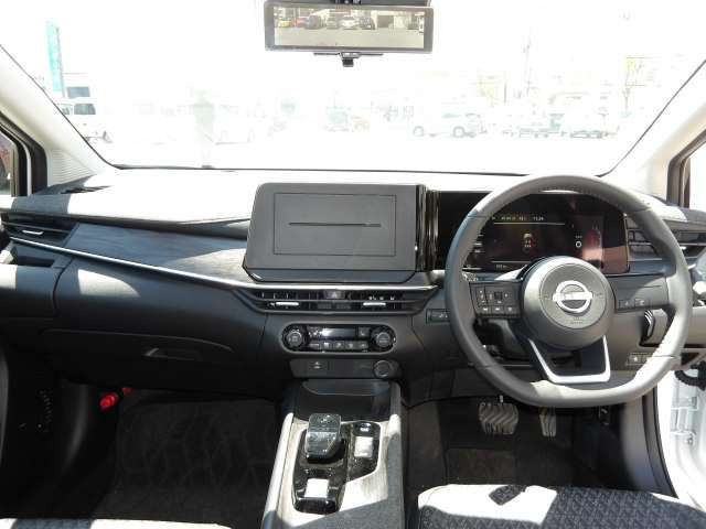 ノートオーラ1.2 G FOUR 4WD