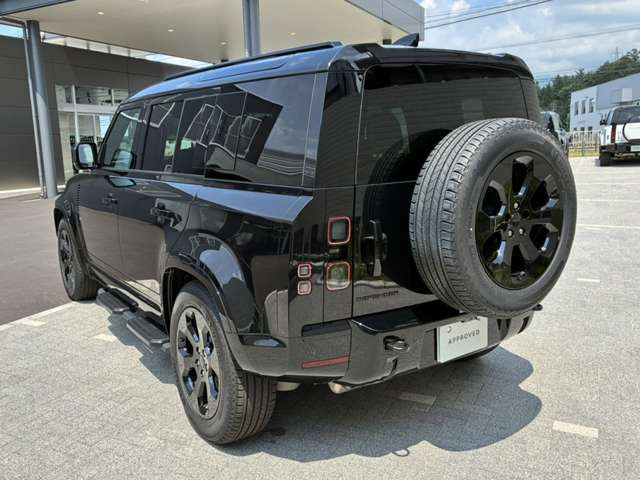 ディフェンダー110 X ダイナミック HSE 3.0L D350 ディーゼル 4WD