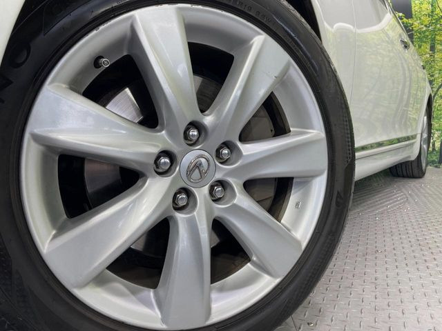 �y����19�C���`�A���~�z�C�[���z�O�ςɃ}�b�`���������A���~�z�C�[���𑕒����Ă���܂��B�e��ЊO�A���~�z�C�[����A�X�^�b�h���X�^�C�����戵�����Ă���܂��B���񂲑��k����������