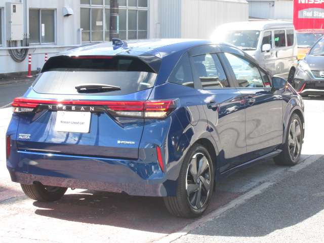 ノートオーラ1.2 G レザーエディション