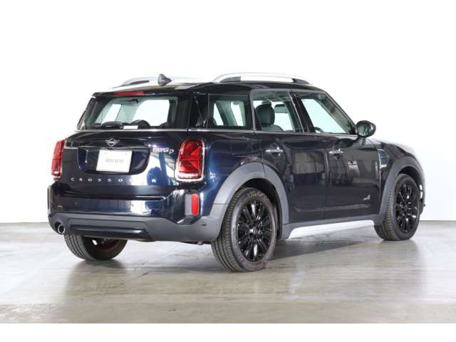 ミニクロスオーバークーパー D オール4 プレミアム プラスパッケージ 4WD
