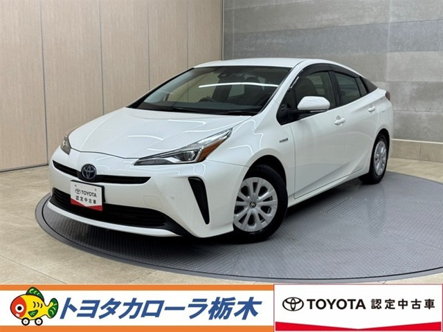 プリウス1.8 S