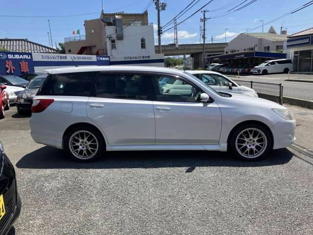 エクシーガ2.0 i-S 4WD