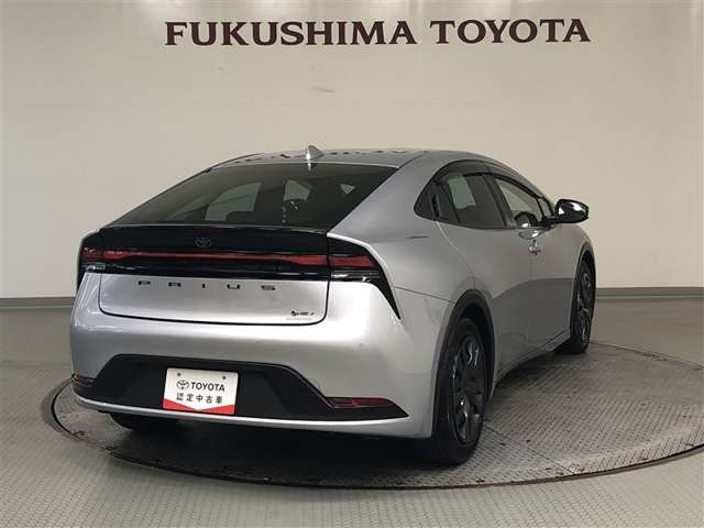 プリウス1.8 X