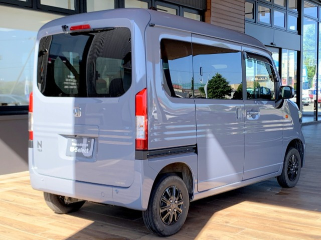 N-VAN+スタイル ファン 4WD