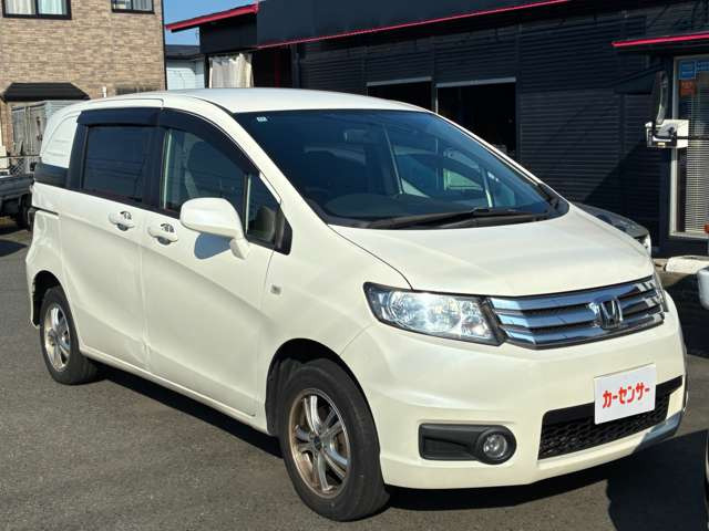 フリード1.5 G ジャストセレクション 4WD