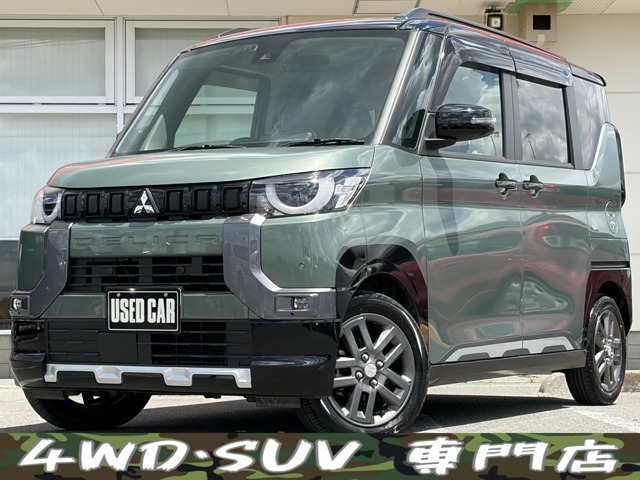 デリカミニT プレミアム 4WD