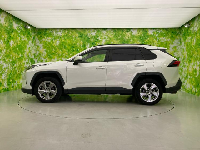 RAV42.5 ハイブリッド G E-Four 4WD