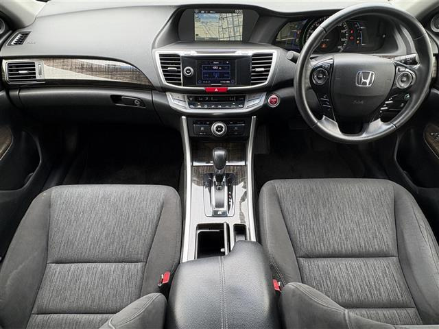 アコードハイブリッド2.0 LX