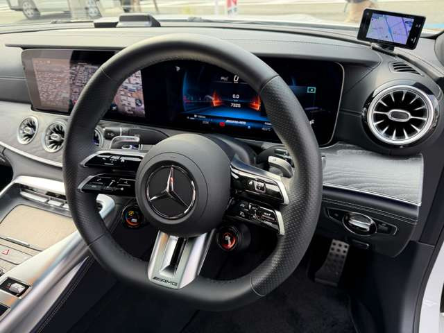 AMG�p�t�H�[�}���X�X�e�A�����O(�p�h���V�t�g�E�X�e�A�����O�����R��)�E�X�e�A�����O�q�[�^�[�EAMG�h���C�u�R���g���[���X�C�b�`�B