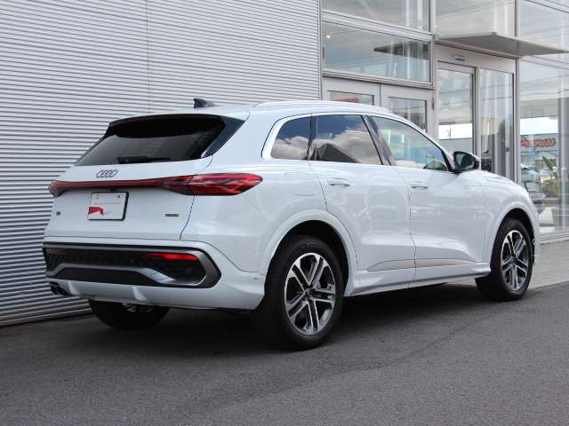 Q5TDI クワトロ 150kW アドバンスト Sラインパッケージ ディーゼル 4WD