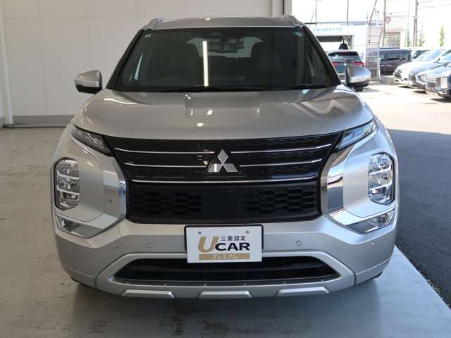 アウトランダーPHEV 2.4 P 4WD
