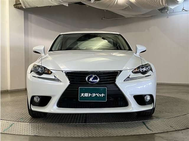 IS300h バージョンL