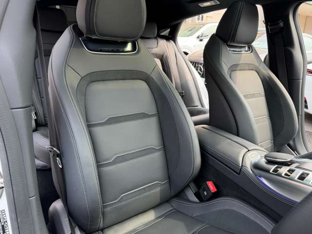 �yAMG RIDE CONTROL+�p�b�P�[�W�z�u���b�N�i�b�p�[���U�[�V�[�g�E�V�[�g�x���`���[�V����(Hot&Cool)�E�������[�t���p���[�V�[�g�B