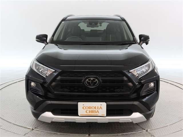 RAV42.0 アドベンチャー 4WD