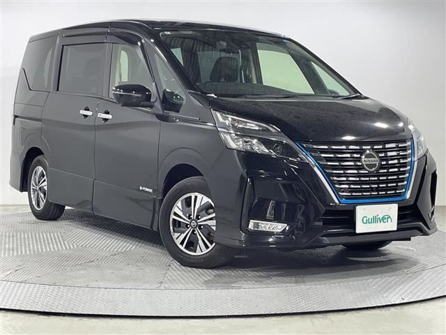 セレナ1.2 e-POWER ハイウェイスターV