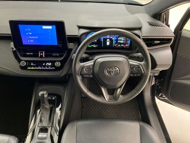 カローラツーリング1.8 ハイブリッド W×B E-Four 4WD