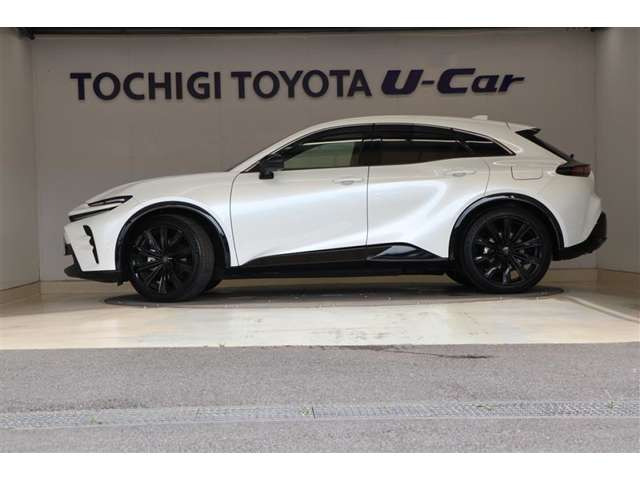 クラウンスポーツ2.5 Z E-Four 4WD