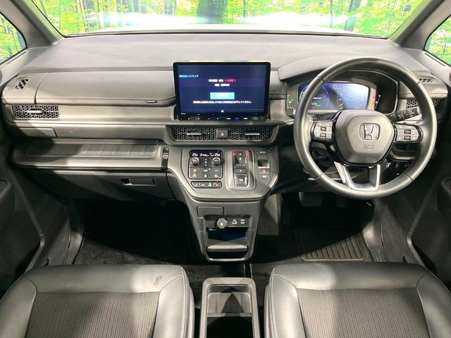 ステップワゴン2.0 e:HEV スパーダ