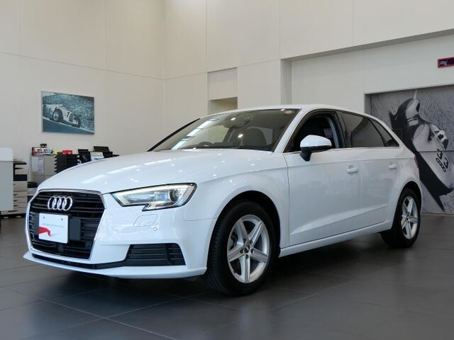 A3スポーツバック30 TFSI