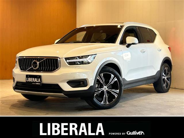 XC40B4 AWD インスクリプション 4WD