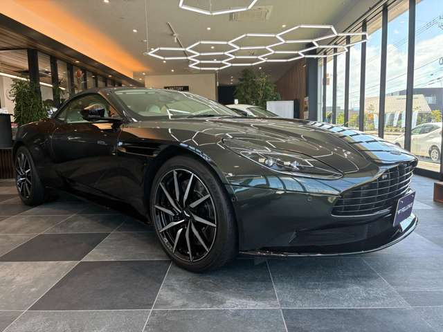 DB11ヴォランテV8