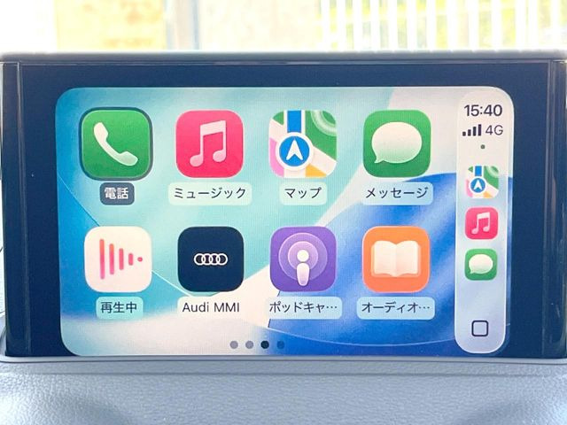 ��Apple Car Play:�X�}�z�Ƃ̗L���ڑ��ŁA�i�r�E�I�[�f�B�I�Đ��ȂǃX�}�z�̃A�v���@�\����ʂł��g����֗��@�\�ł�!