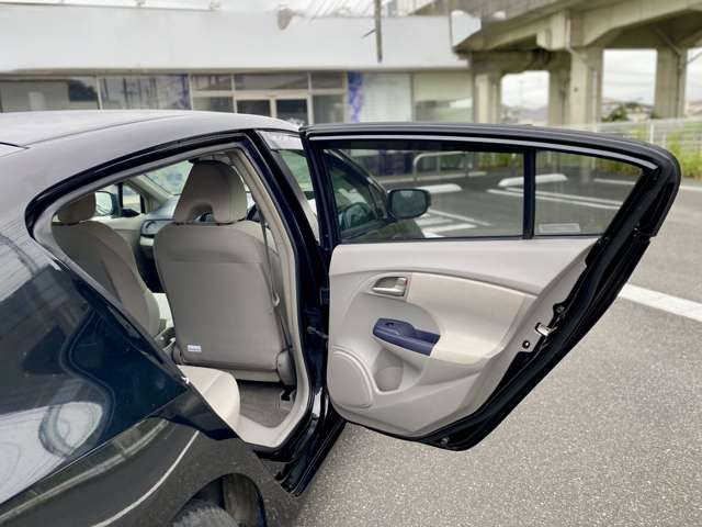 �x�����z�����x����������΁A����ȊO�̔�p�͊|����܂���̂ŁA�����S�������B�������]�i���o�[�Ȃǂ��q�l�̗v�]�Ɋ�Â��I�v�V�������̔�p�͕ʓr�K�v�ƂȂ�܂��B�ڍׂɊւ��Ă͂��₢�������������B