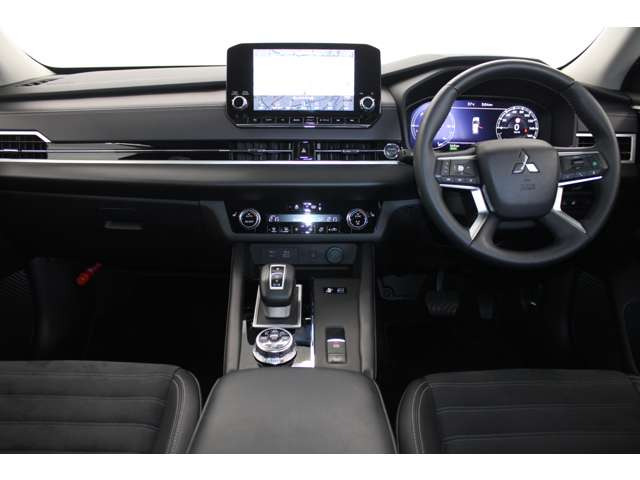アウトランダーPHEV 2.4 M 4WD