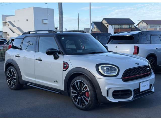 ミニクロスオーバージョン・クーパー・ワークス 4WD