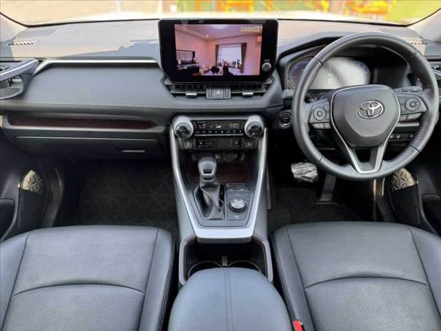RAV42.5 ハイブリッド G E-Four 4WD