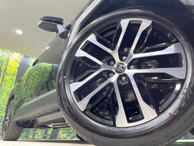 �y����20�C���`�A���~�z�C�[���z�O�ςɃ}�b�`���������A���~�z�C�[���𑕒����Ă���܂��B�e��ЊO�A���~�z�C�[����A�X�^�b�h���X�^�C�����戵�����Ă���܂��B���񂲑��k����������