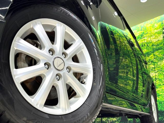 �y15�C���`�A���~�z�C�[���z�O�ςɃ}�b�`�����A���~�z�C�[���𑕒����Ă���܂��B�e��A���~�z�C�[����A�X�^�b�h���X�^�C�����戵�����Ă���܂��B���񂲑��k����������