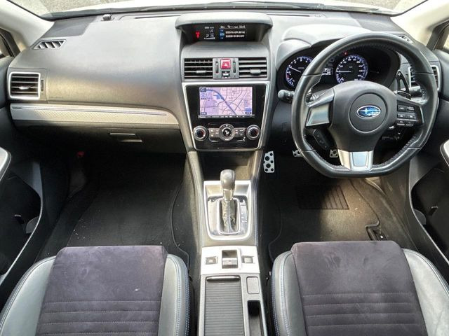 レヴォーグ2.0 GT アイサイト 4WD