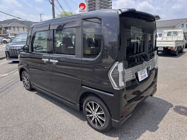 入庫時に走行チェックを行っており、納車前にはディーラーにて点検整備を実施した上で納車させていただきますのでご安心ください。