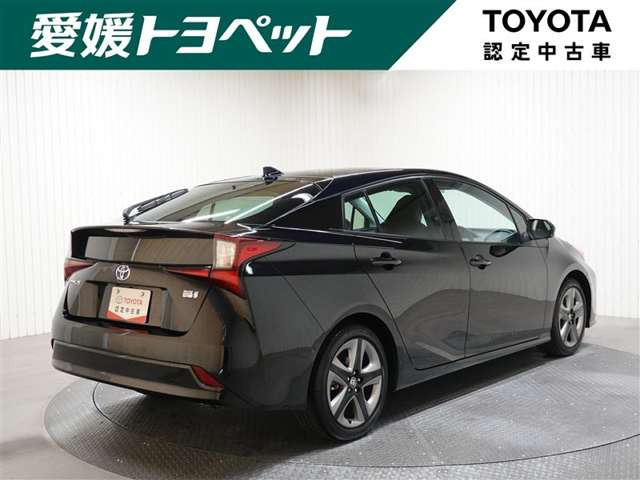 プリウス1.8 A プレミアム ツーリングセレクション