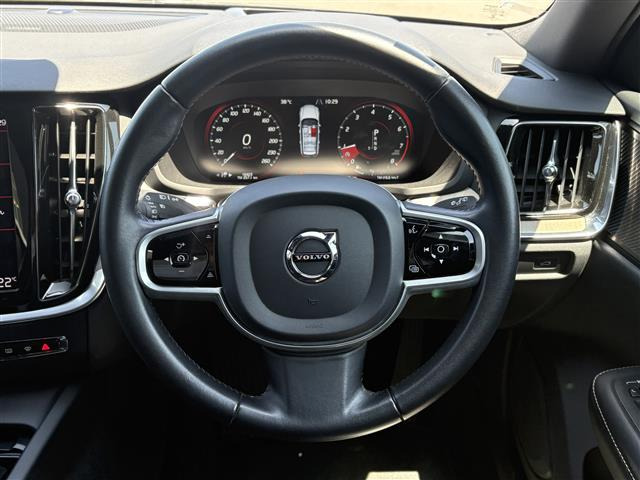 V60T5 インスクリプション