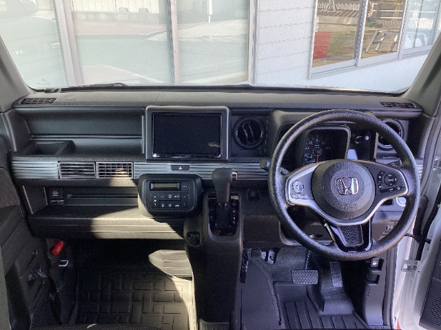 N-VAN