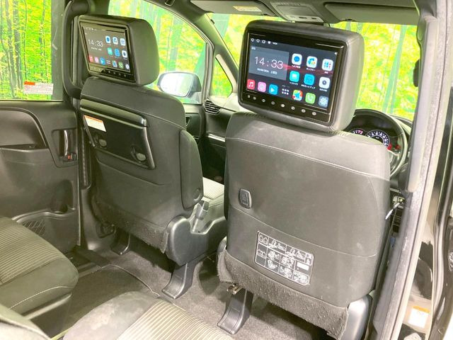 ヴォクシー2.0 ZS 煌