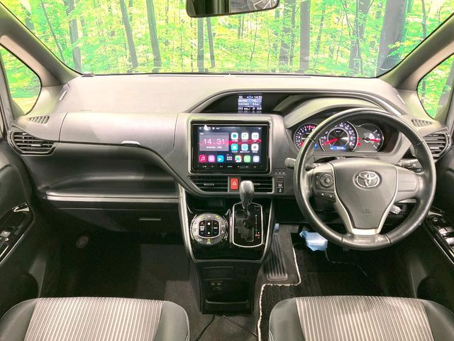 ヴォクシー2.0 ZS 煌