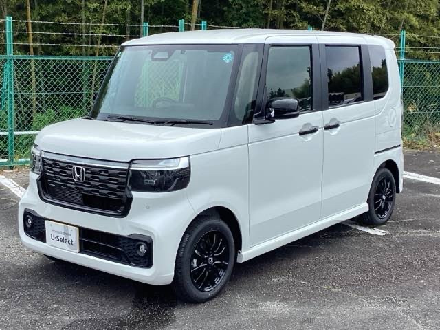 N-BOXカスタムブラック スタイル
