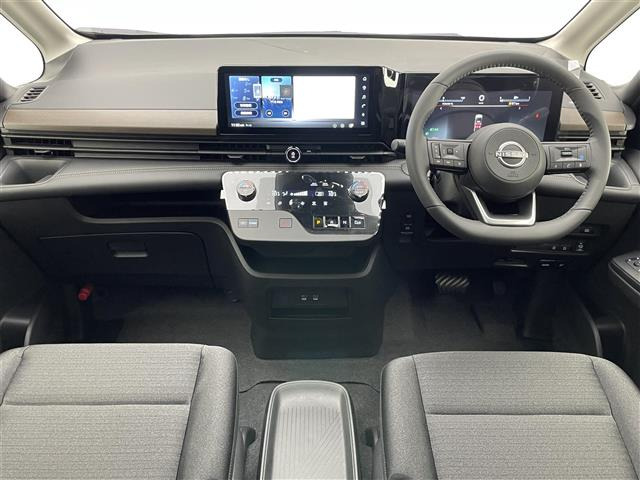 セレナ1.4 e-POWER ハイウェイスターV