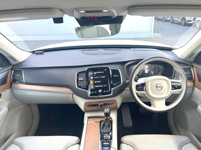 XC90T6 AWD インスクリプション 4WD