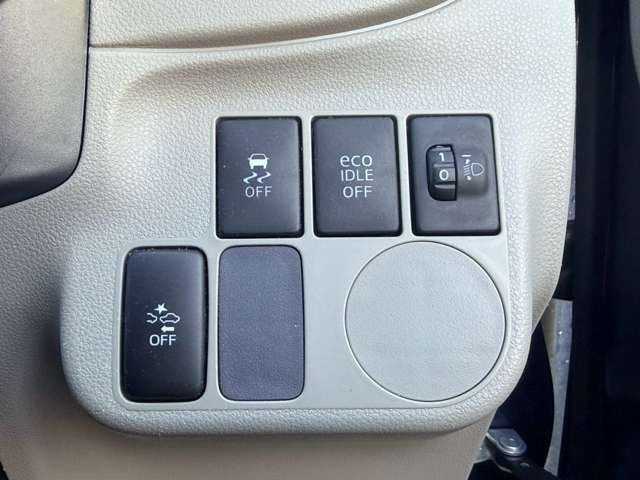 �C�ɂȂ邨�Ԃ�����܂�����E�̓d�b�ԍ����璼�ڂ��X�ɂ��₢���킹���������B�x�����@����ԗ����A��Ԃ܂łȂ�ł������������Ē����܂��B�X�^�b�t�ꓯ���A�����҂����Ă���܂��B