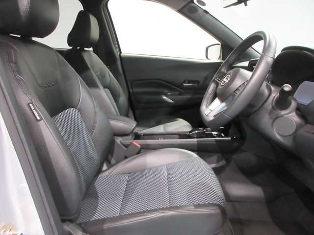 キックス1.2 X FOUR 90周年記念車 (e-POWER) 4WD